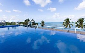 Apartamento na orla de Cabo Branco João Pessoa por Carpediem
